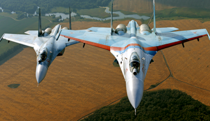 Минобороны проинформировало о приближении истребителя НАТО к самолету Шойгу